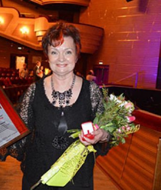 Поздравляем Галину Романову с победой в областной театральной премии Овация!